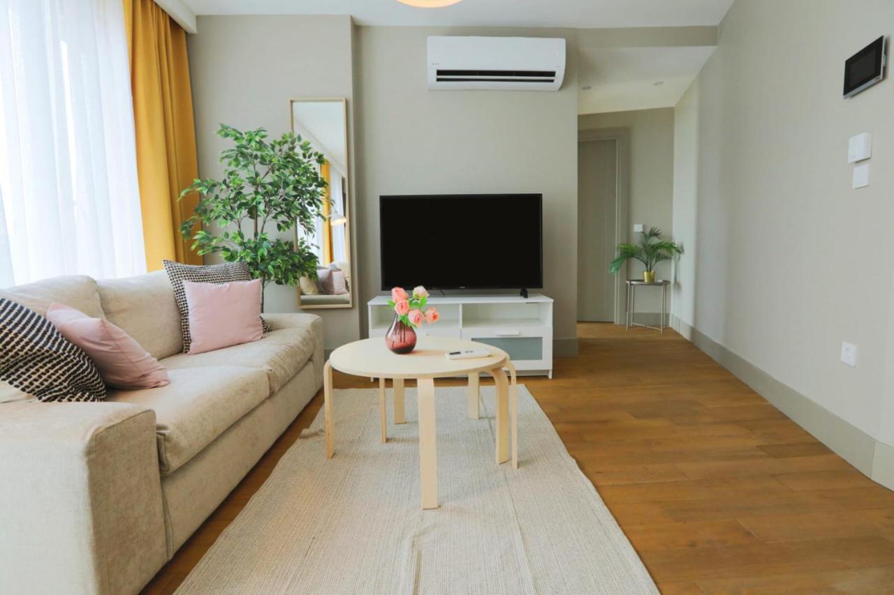 Excellent Flat W 360 Bosphorus View In Cihangir Стамбул Экстерьер фото