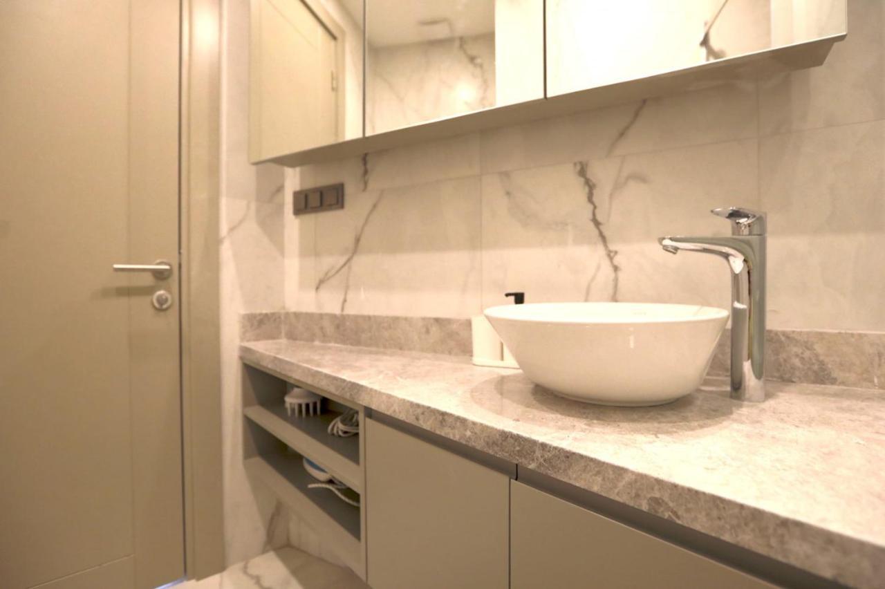 Excellent Flat W 360 Bosphorus View In Cihangir Стамбул Экстерьер фото